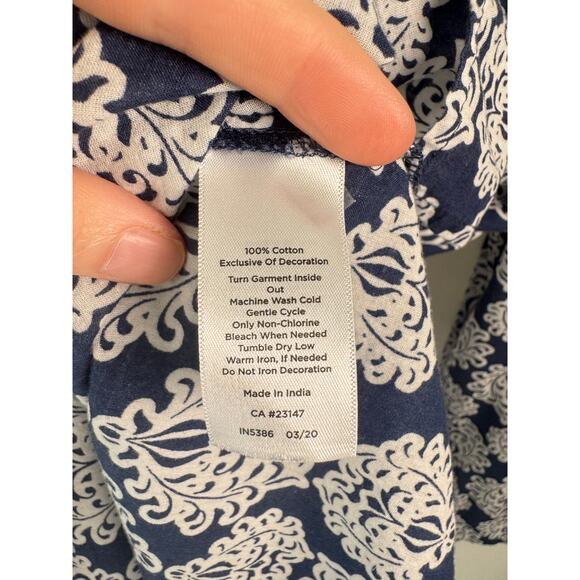 Talbots Women’s L Tunic Top Blouse Cotton Navy White V-Neck Lace Medallion Boho - Picture 7 of 8